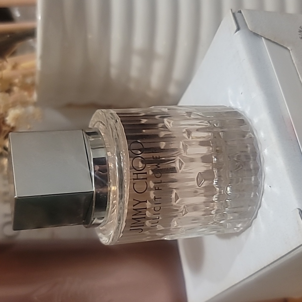 Jimmy Choo Eau de Toilette with Silver Accents